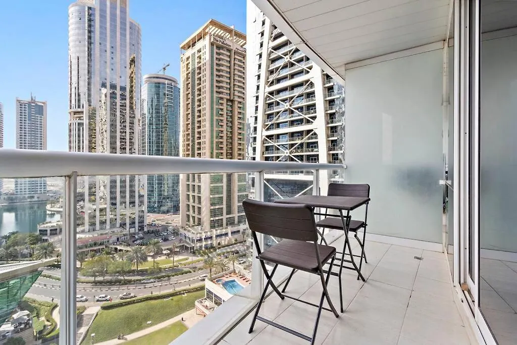 Stonetree - Stylish Studio Near Metro Station Dubai