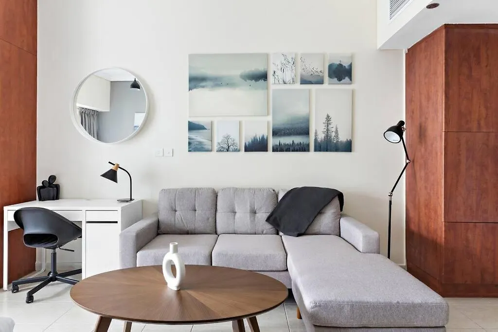 Stonetree - Stylish Studio Near Metro Station Dubai Apartment